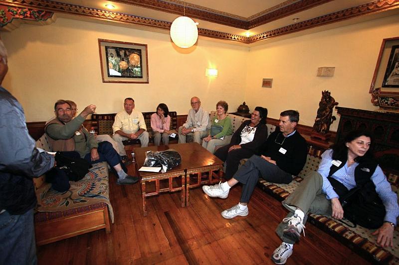 009 The other half of the tour group.jpg